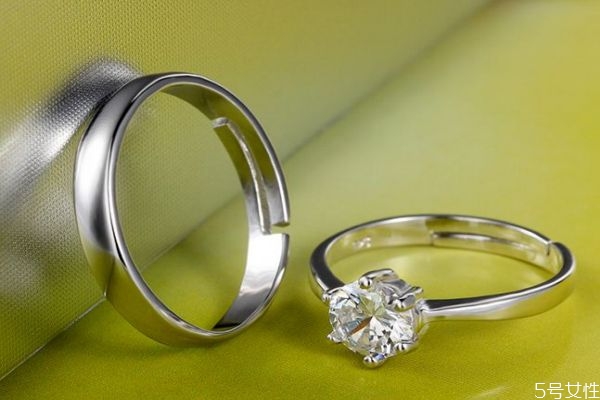 戴瑞珠寶應(yīng)該怎么保養(yǎng)呢 戴瑞珠寶應(yīng)該怎么定制呢 戴瑞珠寶應(yīng)該怎么保養(yǎng)呢 戴瑞珠寶應(yīng)該怎么定制呢