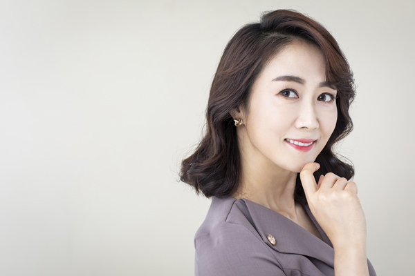 脂肪?？梢杂冕樚魡?用手擠脂肪粒好嗎