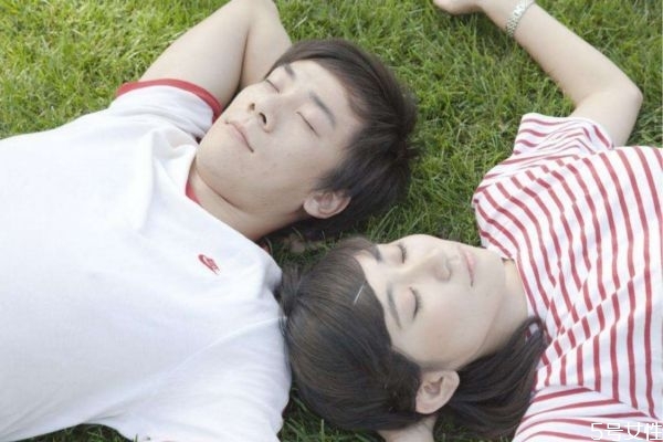 哪些細(xì)節(jié)能看出老公出軌 老公有外遇的常見跡象 哪些細(xì)節(jié)能看出老公出軌 老公有外遇的常見跡象