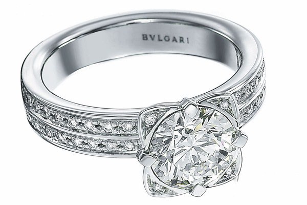 黃金和鉆石哪個(gè)更保值 黃金和鉆石哪個(gè)流動性好