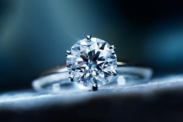 黃金和鉆石哪個(gè)更保值 黃金和鉆石哪個(gè)流動性好