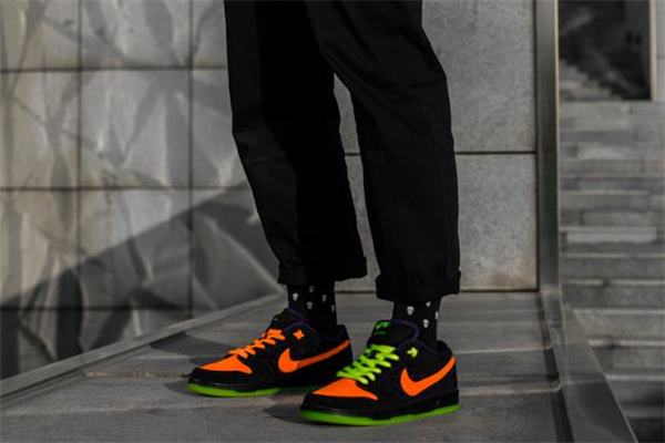 nike dunk sb萬圣節(jié)開箱測(cè)評(píng)-sb dunk low萬圣節(jié)在哪買