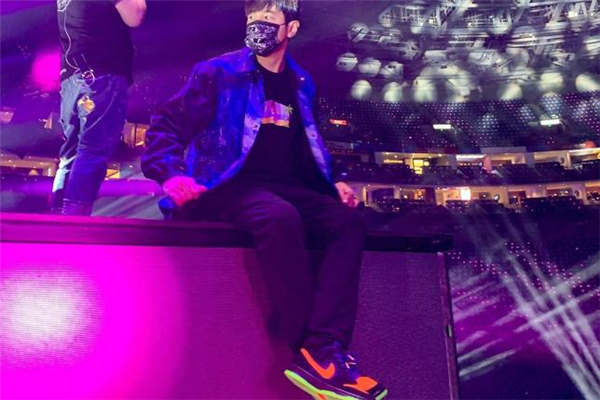 nike dunk sb萬圣節(jié)多少錢-sb dunk low萬圣節(jié)怎么搶 nike dunk sb萬圣節(jié)多少錢-sb dunk low萬圣節(jié)怎么搶