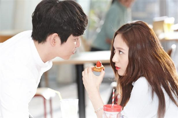 該不該為了戀人改變自己 為了愛(ài)情改變自己值不值得 該不該為了戀人改變自己 為了愛(ài)情改變自己值不值得