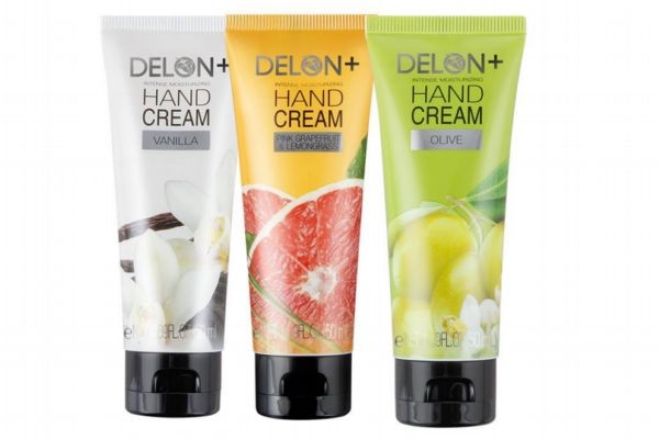 護手霜晚上用戴手套嗎 護手霜做手膜要洗嗎 護手霜晚上用戴手套嗎 護手霜做手膜要洗嗎