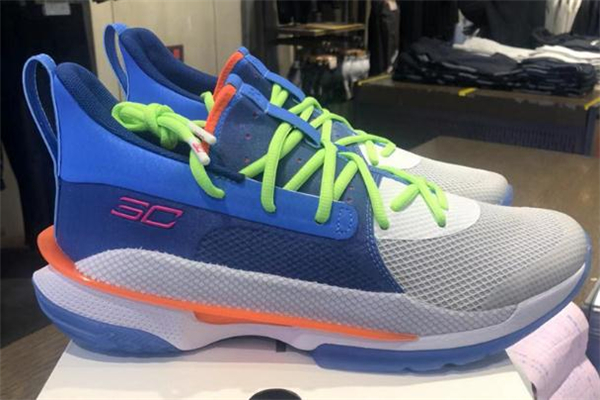 安德瑪庫里7代和庫里6代哪個好 curry7和curry6對比測評 安德瑪庫里7代和庫里6代哪個好 curry7和curry6對比測評