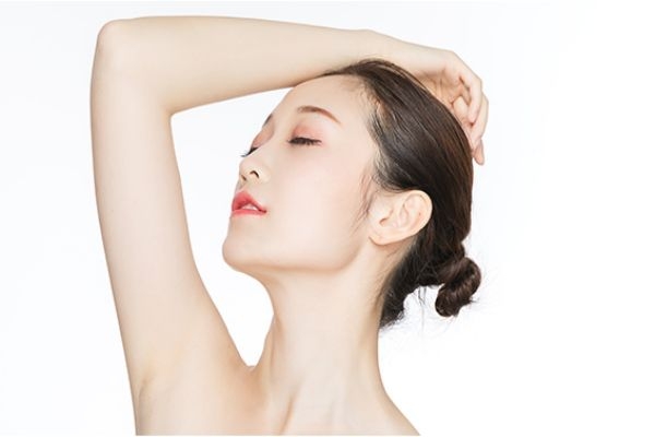 怎么判斷臉上有角質 臉上搓出白泥是角質嗎 怎么判斷臉上有角質 臉上搓出白泥是角質嗎