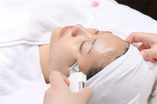 做一次灌膚需要多長時間 灌膚要多久才能洗掉 做一次灌膚需要多長時間 灌膚要多久才能洗掉