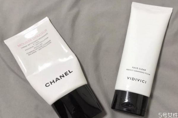 如何判斷洗面奶好壞 洗面奶的使用有哪些注意事項 如何判斷洗面奶好壞 洗面奶的使用有哪些注意事項