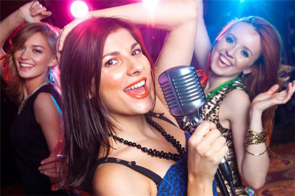 在ktv怎么追剛認識的女生 在ktv怎么搭訕女生 在ktv怎么追剛認識的女生 在ktv怎么搭訕女生