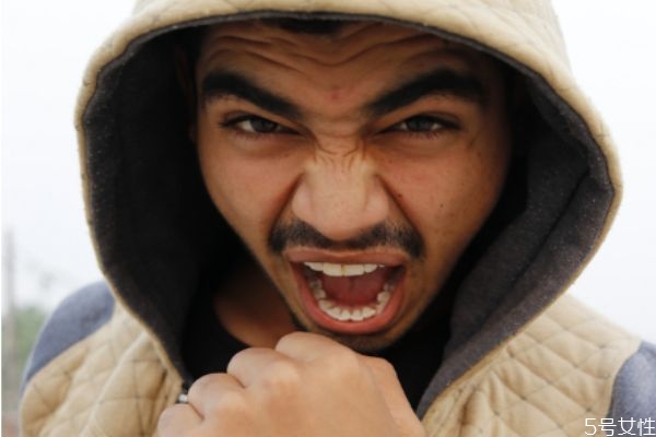 家暴有幾種類型 家暴分為幾種 家暴有幾種類型 家暴分為幾種