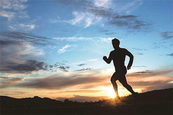 晨跑后多久才能吃早餐 晨跑后吃什么早餐好 晨跑后多久才能吃早餐 晨跑后吃什么早餐好