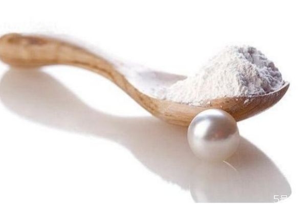 珍珠粉面膜怎么做淡斑 珍珠祛斑面膜的注意事項(xiàng) 珍珠粉面膜怎么做淡斑 珍珠祛斑面膜的注意事項(xiàng)