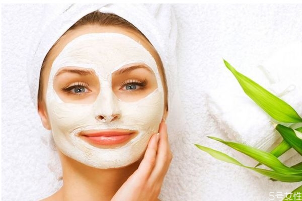 蘋果有什么護膚作用呢 蘋果中含有護膚成分是什么呢 蘋果有什么護膚作用呢 蘋果中含有護膚成分是什么呢