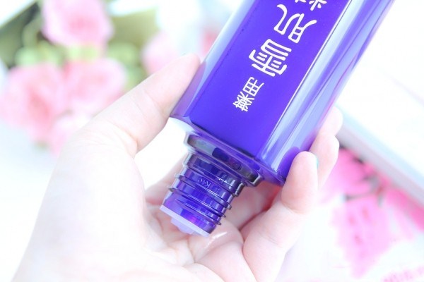 雪肌精用了會(huì)過(guò)敏嗎 雪肌精可以長(zhǎng)期使用嗎