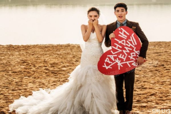 拍婚紗照前的準(zhǔn)備工作有哪些 拍婚紗照之前需要準(zhǔn)備什么 拍婚紗照前的準(zhǔn)備工作有哪些 拍婚紗照之前需要準(zhǔn)備什么