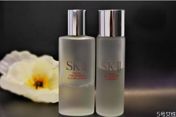 神仙水清瑩露怎么用 神仙水和清瑩露區(qū)別 神仙水清瑩露怎么用 神仙水和清瑩露區(qū)別