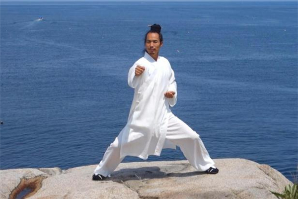 練八段錦會傷害膝蓋嗎 練八段錦膝蓋疼怎么辦 練八段錦會傷害膝蓋嗎 練八段錦膝蓋疼怎么辦