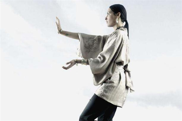 練八段錦為什么會放屁 練八段錦為什么會打嗝 練八段錦為什么會放屁 練八段錦為什么會打嗝