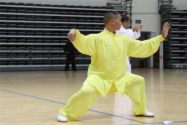 練八段錦為什么會(huì)放屁 練八段錦為什么會(huì)打嗝 練八段錦為什么會(huì)放屁 練八段錦為什么會(huì)打嗝