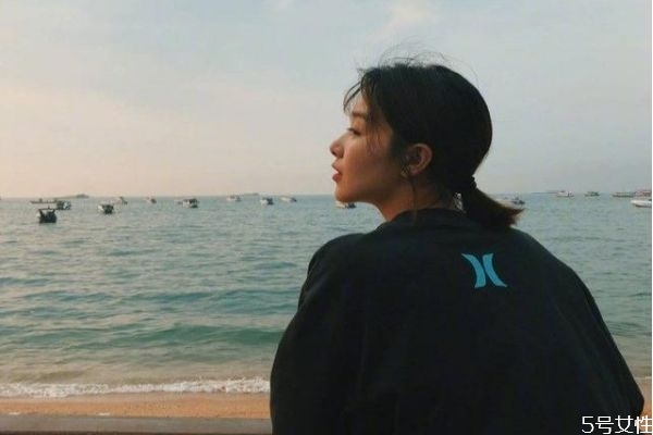 男人先掛電話就不愛嗎 男人掛電話快代表什么 男人先掛電話就不愛嗎 男人掛電話快代表什么