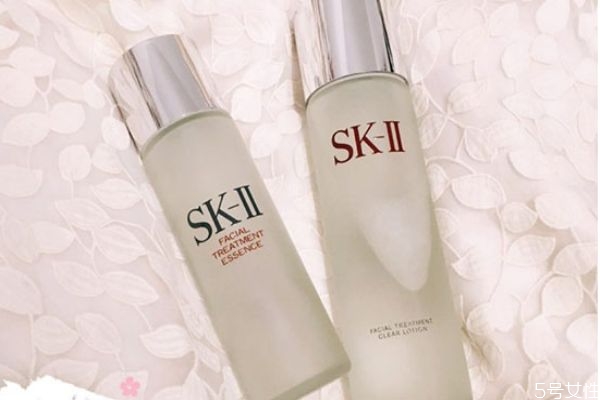 神仙水清瑩露怎么用 神仙水和清瑩露區(qū)別 神仙水清瑩露怎么用 神仙水和清瑩露區(qū)別