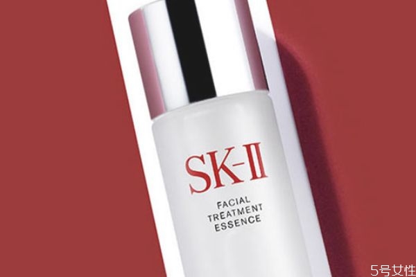 神仙水清瑩露怎么用 神仙水和清瑩露區(qū)別 神仙水清瑩露怎么用 神仙水和清瑩露區(qū)別