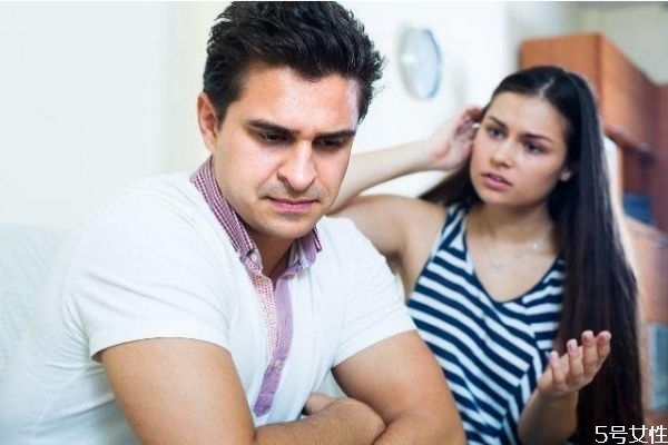 冷戰(zhàn)怎么和好 冷戰(zhàn)后怎么讓對(duì)方服軟 冷戰(zhàn)怎么和好 冷戰(zhàn)后怎么讓對(duì)方服軟