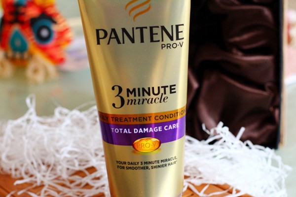 護發(fā)素的作用是什么 發(fā)膜和護發(fā)素那個更有營養(yǎng) 護發(fā)素的作用是什么 發(fā)膜和護發(fā)素那個更有營養(yǎng)