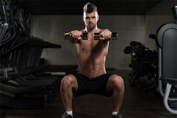 力量訓(xùn)練和有氧訓(xùn)練區(qū)別 力量訓(xùn)練和有氧訓(xùn)練哪個(gè)減肥好 力量訓(xùn)練和有氧訓(xùn)練區(qū)別 力量訓(xùn)練和有氧訓(xùn)練哪個(gè)減肥好