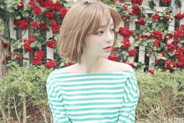 第一次染頭發(fā)什么顏色好 四款自然系發(fā)色推薦 第一次染頭發(fā)什么顏色好 四款自然系發(fā)色推薦