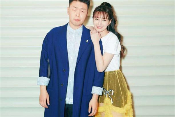 姐弟戀結(jié)婚過(guò)得幸福嗎 姐弟戀結(jié)婚后離婚率高嗎 姐弟戀結(jié)婚過(guò)得幸福嗎 姐弟戀結(jié)婚后離婚率高嗎