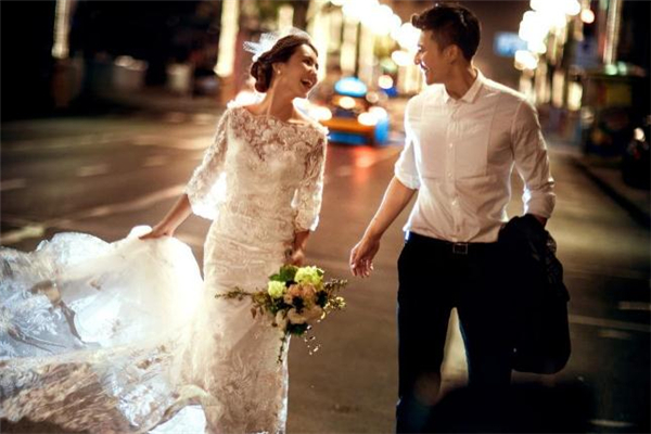 姐弟戀結婚過得幸福嗎 姐弟戀結婚后離婚率高嗎 姐弟戀結婚過得幸福嗎 姐弟戀結婚后離婚率高嗎