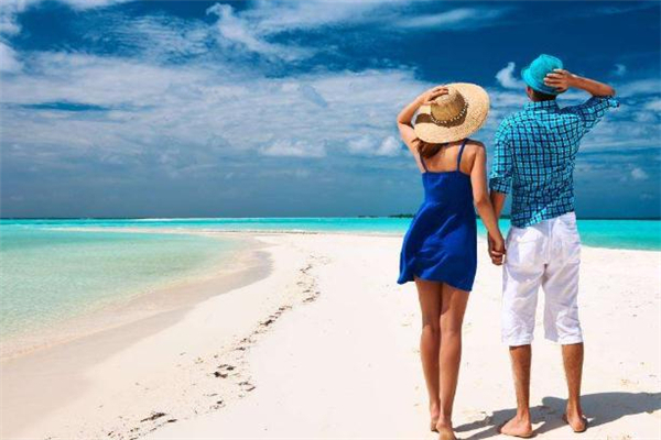 相親完女生不冷不熱還要追嗎 女生對我不冷不熱怎么辦 相親完女生不冷不熱還要追嗎 女生對我不冷不熱怎么辦