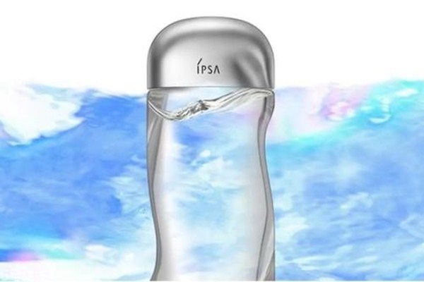 抗皺護(hù)膚品能延緩衰老嗎 皮膚干燥會起皺紋嗎 抗皺護(hù)膚品能延緩衰老嗎 皮膚干燥會起皺紋嗎