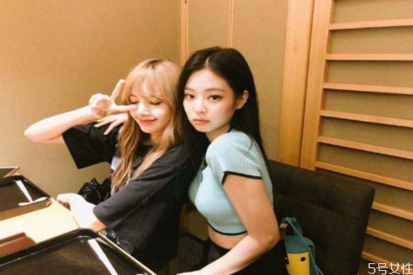 男人都喜歡什么類型的女人 直男一般喜歡什么樣的女生 男人都喜歡什么類型的女人 直男一般喜歡什么樣的女生