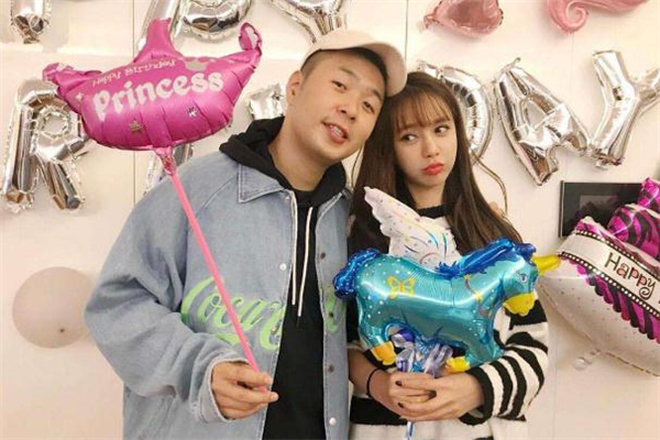 戀愛時隱瞞經(jīng)濟情況能原諒嗎 戀愛時要坦白經(jīng)濟情況嗎 戀愛時隱瞞經(jīng)濟情況能原諒嗎 戀愛時要坦白經(jīng)濟情況嗎