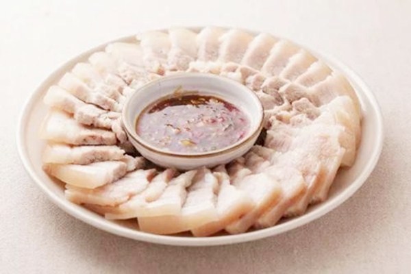 運(yùn)動(dòng)員為什么不吃紅肉 減肥吃白肉還是紅肉 運(yùn)動(dòng)員為什么不吃紅肉 減肥吃白肉還是紅肉