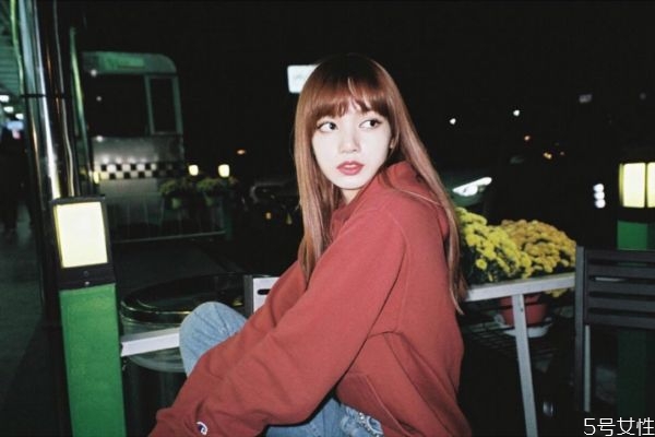 男人都喜歡什么類型的女人 直男一般喜歡什么樣的女生 男人都喜歡什么類型的女人 直男一般喜歡什么樣的女生