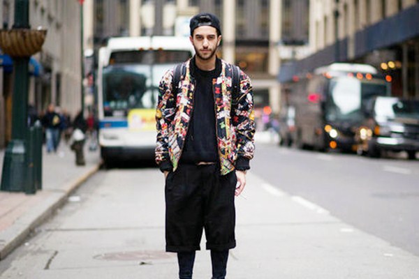 冬季男生棒球服怎么搭配 矮胖男生冬季怎么搭配 冬季男生棒球服怎么搭配 矮胖男生冬季怎么搭配