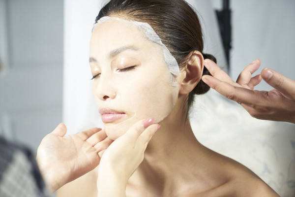 皮膚高度過敏用什么保濕 皮膚高度過敏如何保養(yǎng) 皮膚高度過敏用什么保濕 皮膚高度過敏如何保養(yǎng)