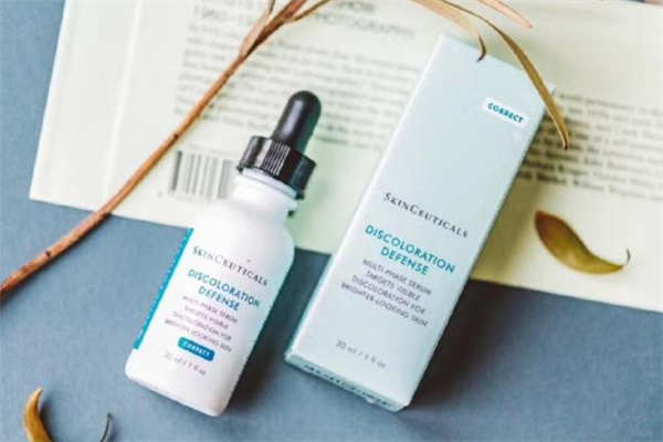 修麗可發(fā)光瓶和小燈泡哪個好 修麗可發(fā)光瓶成分 修麗可發(fā)光瓶和小燈泡哪個好 修麗可發(fā)光瓶成分