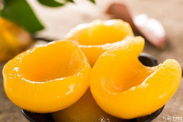 水果罐頭是怎么做的呢 吃水果罐頭有壞處嗎 水果罐頭是怎么做的呢 吃水果罐頭有壞處嗎