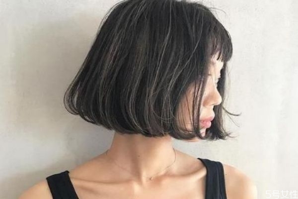 經(jīng)常梳頭發(fā)好嗎 多梳頭有助生發(fā)嗎 經(jīng)常梳頭發(fā)好嗎 多梳頭有助生發(fā)嗎