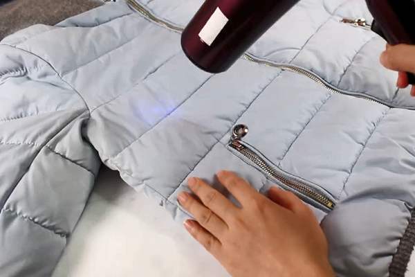 羽絨服洗后成團(tuán)怎么辦 為什么羽絨服洗后會(huì)毛會(huì)成團(tuán) 羽絨服洗后成團(tuán)怎么辦 為什么羽絨服洗后會(huì)毛會(huì)成團(tuán)