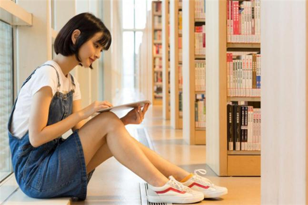 考研期間該不該談戀愛 考研期間談戀愛合適嗎 考研期間該不該談戀愛 考研期間談戀愛合適嗎