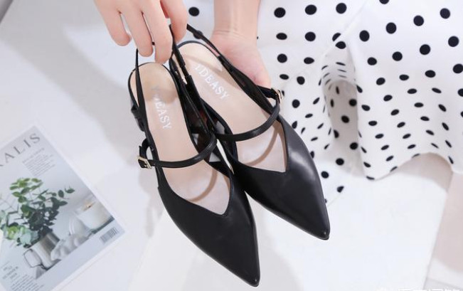 高跟鞋怎么穿可以不掉跟 怎么穿高跟鞋不掉跟 高跟鞋怎么穿可以不掉跟 怎么穿高跟鞋不掉跟