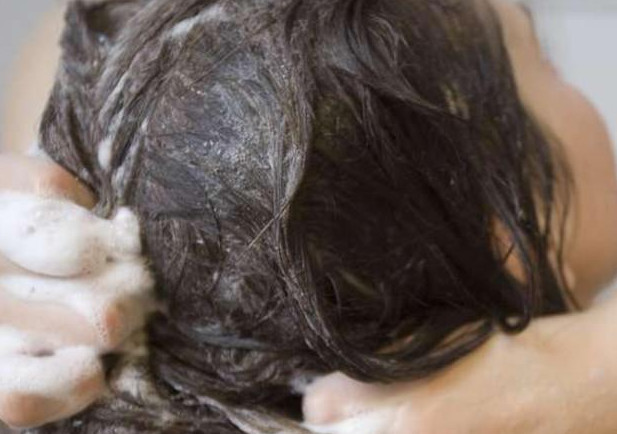 早上洗頭衰老的快嗎 為什么早上洗頭容易衰老 早上洗頭衰老的快嗎 為什么早上洗頭容易衰老