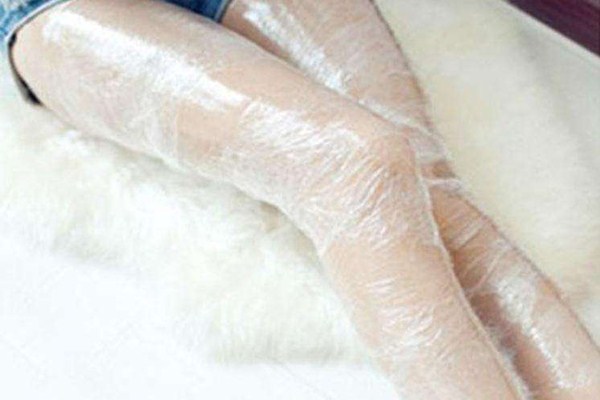 保鮮膜減肥多久見效 保鮮膜減肥要裹多久 保鮮膜減肥多久見效 保鮮膜減肥要裹多久