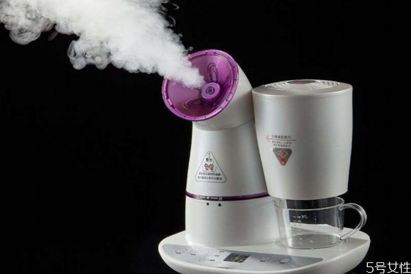 納米噴霧補水儀可以加爽膚水嗎 補水儀和加濕器的區(qū)別 納米噴霧補水儀可以加爽膚水嗎 補水儀和加濕器的區(qū)別